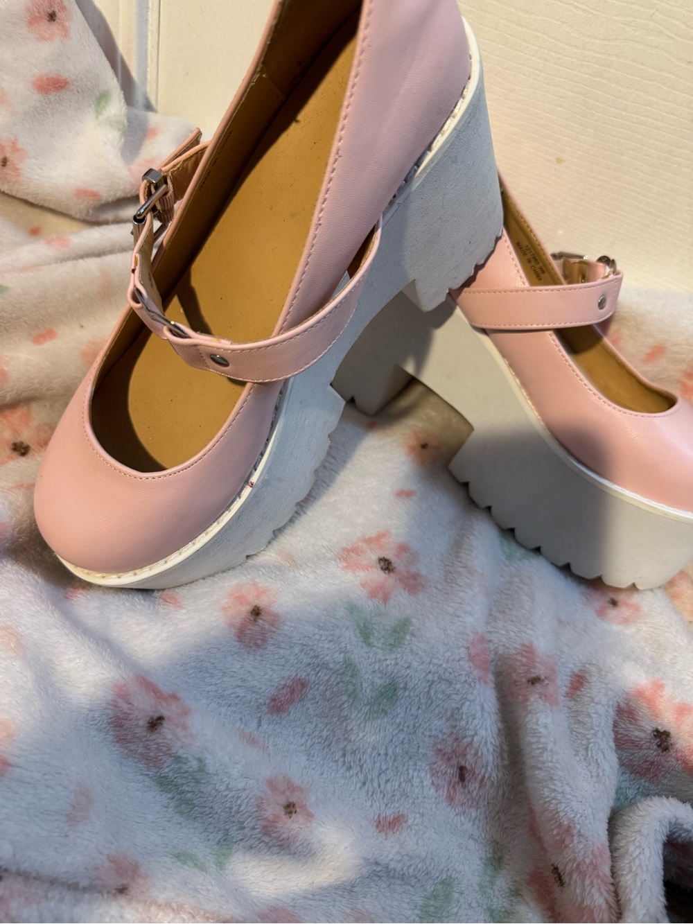 Platform Mary Jane Heels in Soft Pink